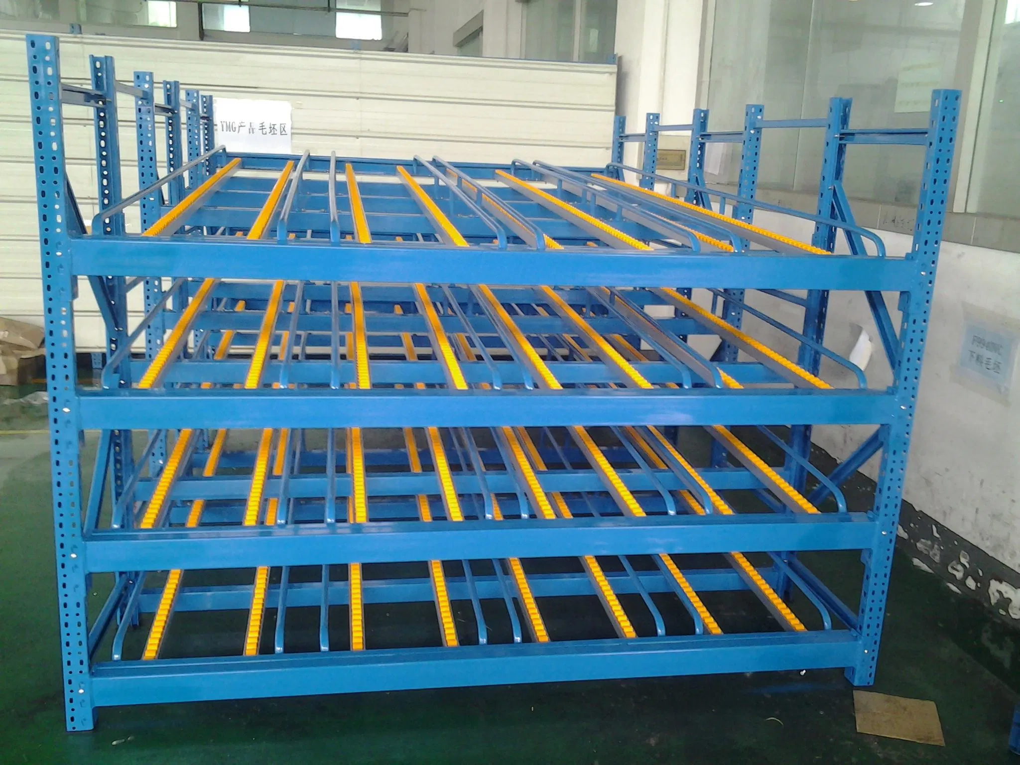 Estanterías de acero de alta resistencia para soluciones eficientes de espacio industrial