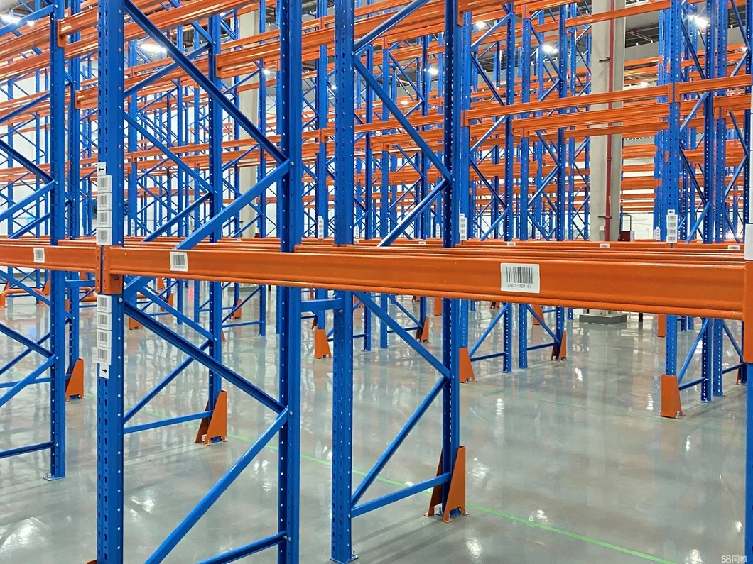 Sistema de estanterías selectivas de palets para almacenamiento de mercancías paletizadas en almacenes industriales