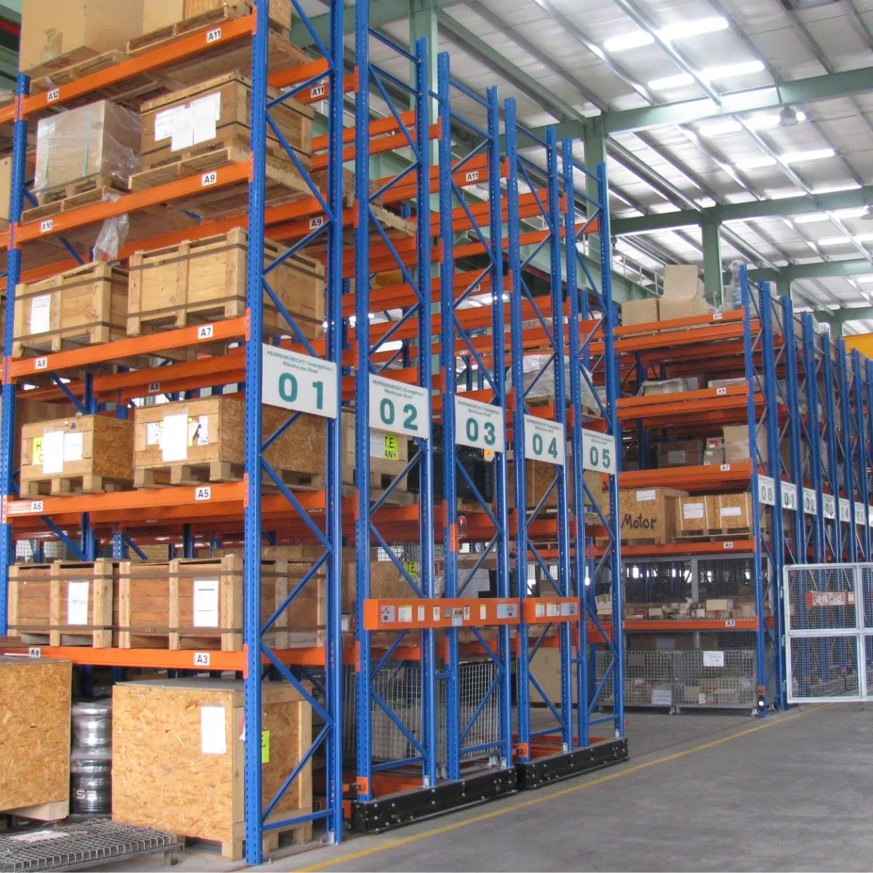 Sistema de estanterías deslizantes de palets móviles de alta densidad para almacenamiento en almacén