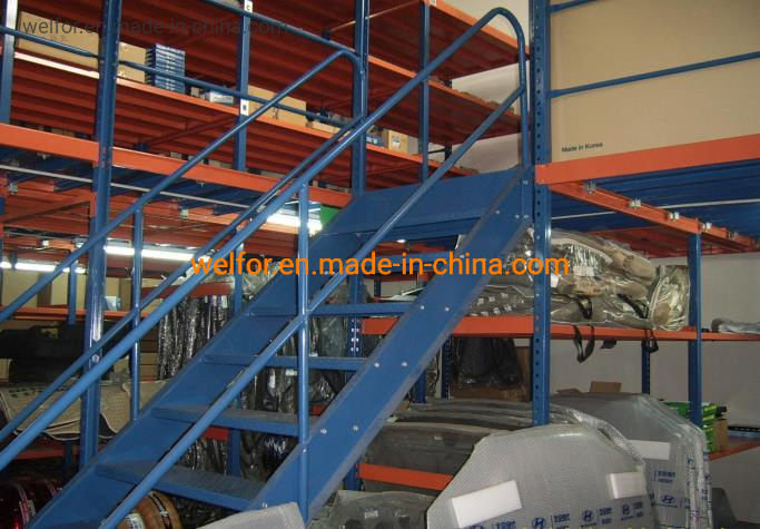 Sistema de entrepiso de almacenamiento con estanterías de acero