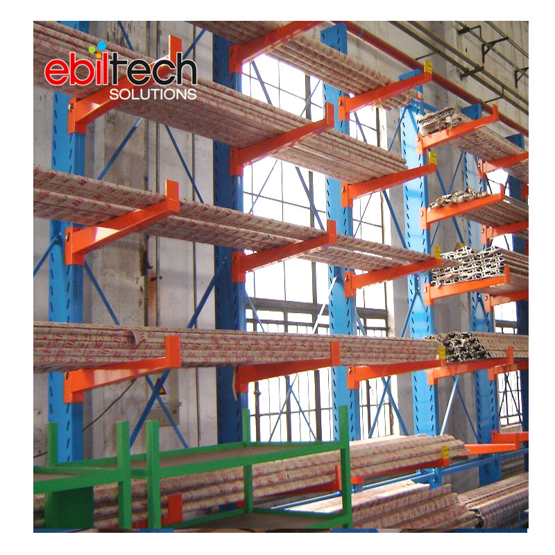 Sistema de estantería cantilever industrial de doble cara