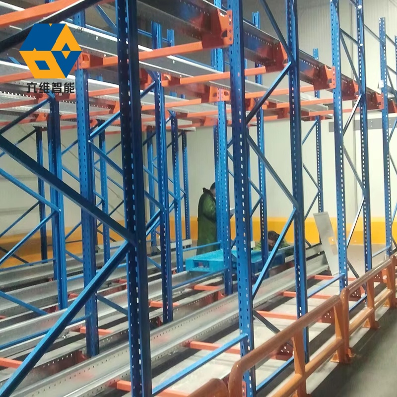 Estante de almacenamiento de metal acero de marco azul ajustable de alta resistencia para logística personalizada de almacén, estante de paletas de carretilla de radio de entrada