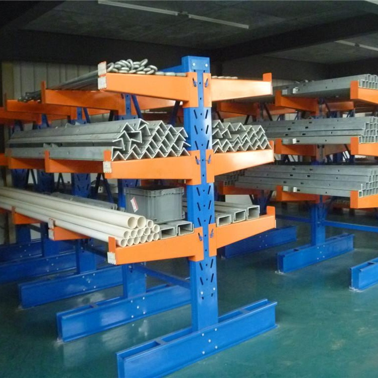 Unidad de estantería cantilever ajustable para almacenamiento industrial de tubos, caños y perfiles con acabado duradero en polvo