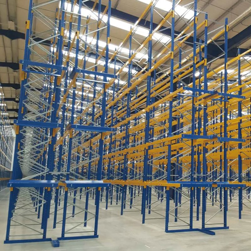 Estantería de Paletas de Alta Capacidad para Pasillos Muy Estrechos Almacenamiento de Almacén Estantería VNA