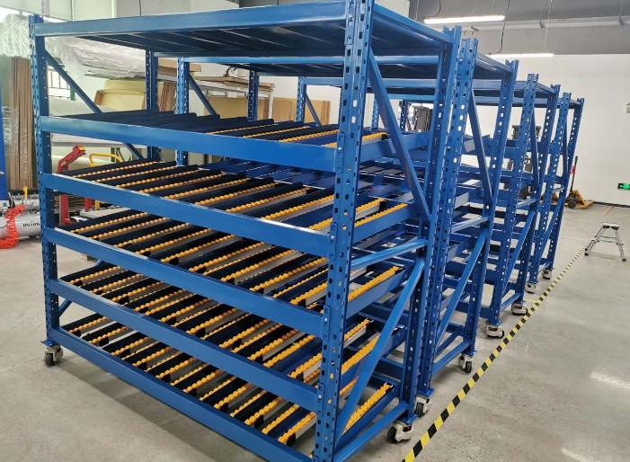Estantería de rodillos de alta resistencia para manejo de grandes cajas de carga industrial