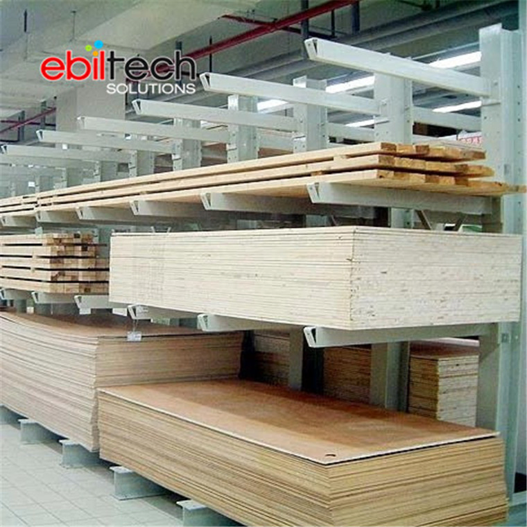 Sistema de estantería cantilever industrial de doble cara