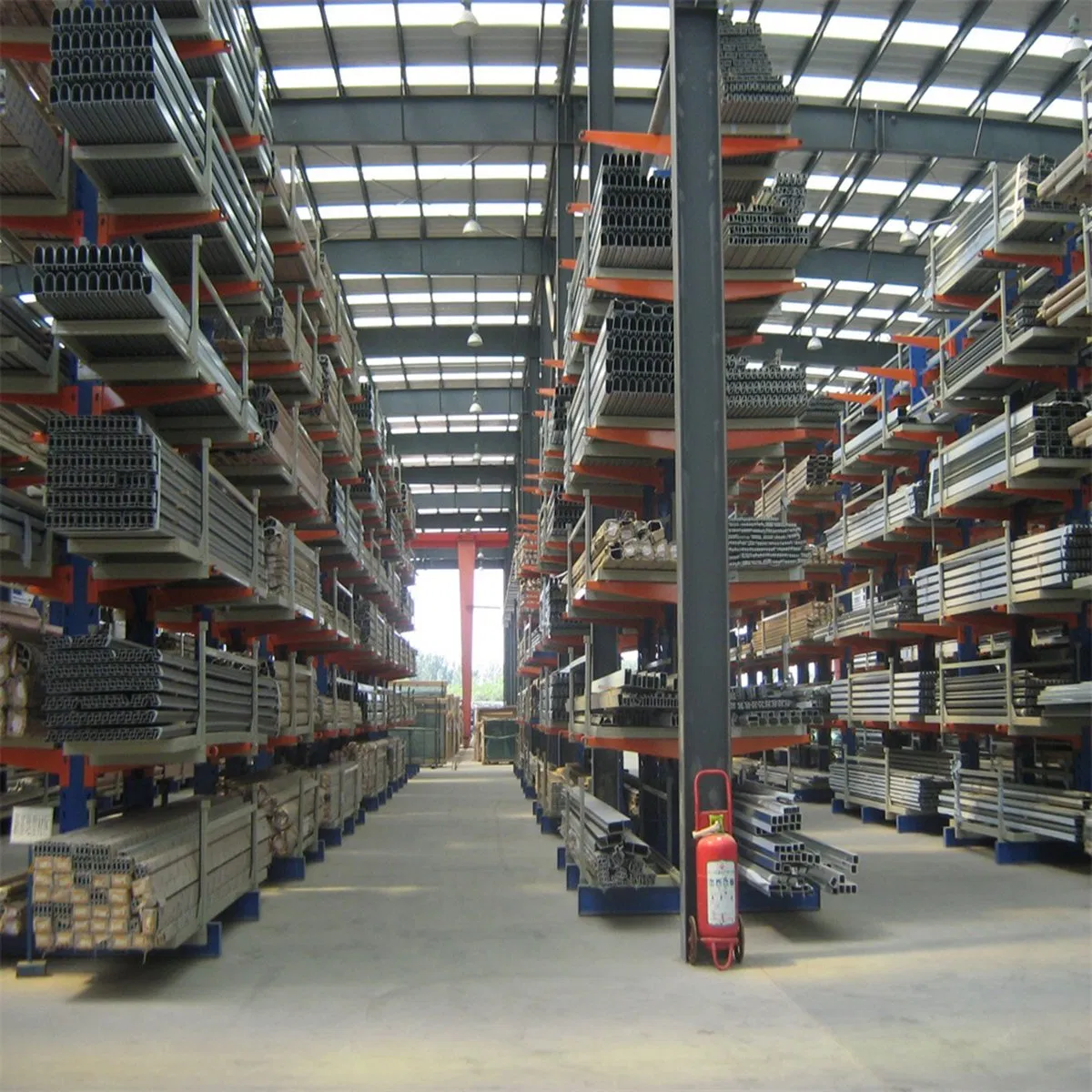 Estantería de cantilever de un solo lado con brazo de estantería cantilever