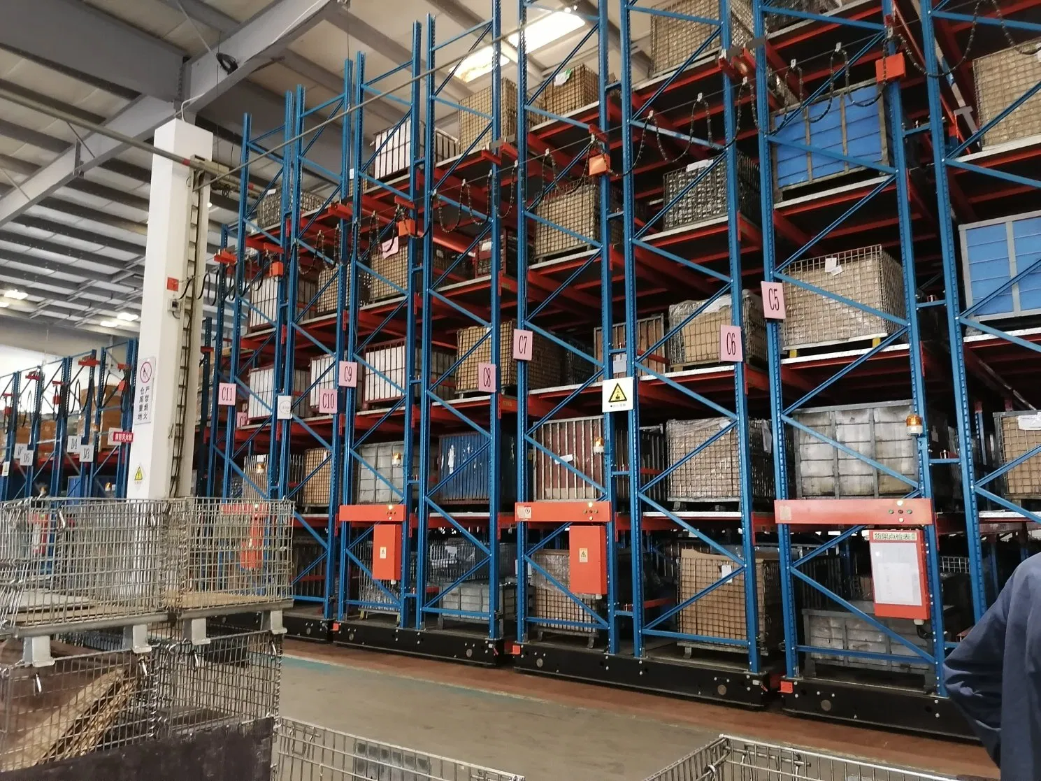 Sistema de estanterías móviles eléctricas automáticas de alta capacidad