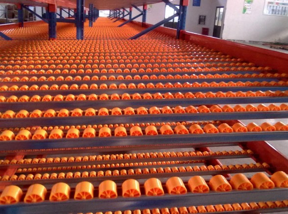 Estantería de rodillos de gran apertura para cajas grandes, fácil de entrar y salir