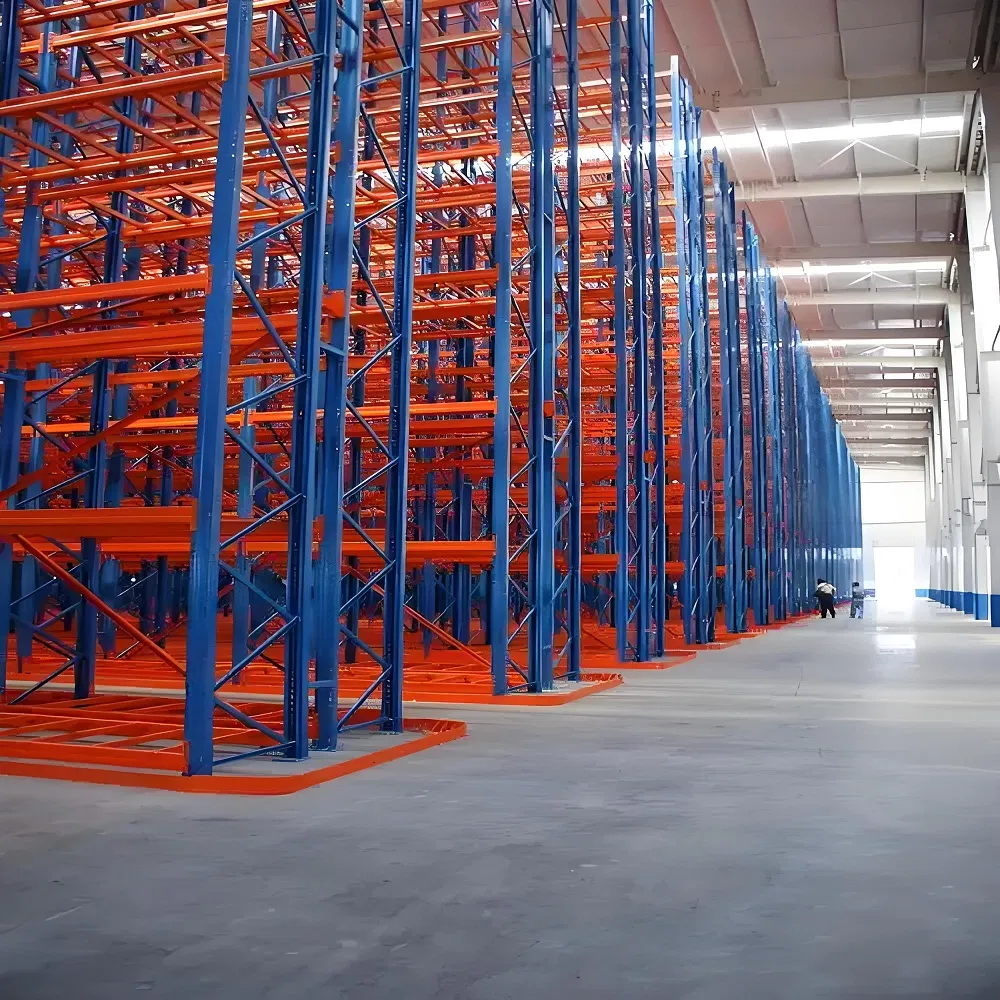 Estantería de almacenamiento de palets de pasillo muy estrecho directamente de fábrica