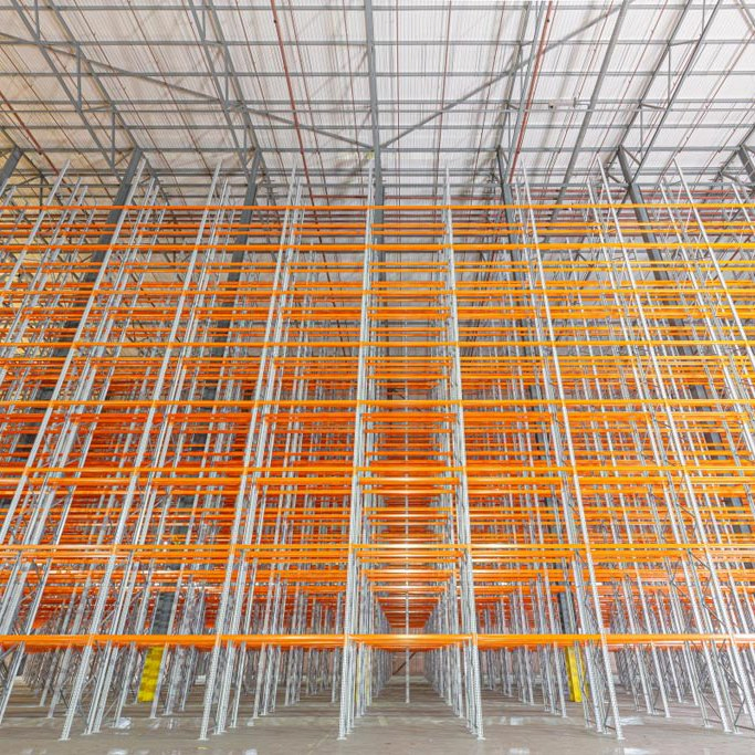 ISO9001/CE/Rmi/SGS Estantería Selectiva Vna de Pasillo Estrecho de Alta Bahía con Precio de Fábrica