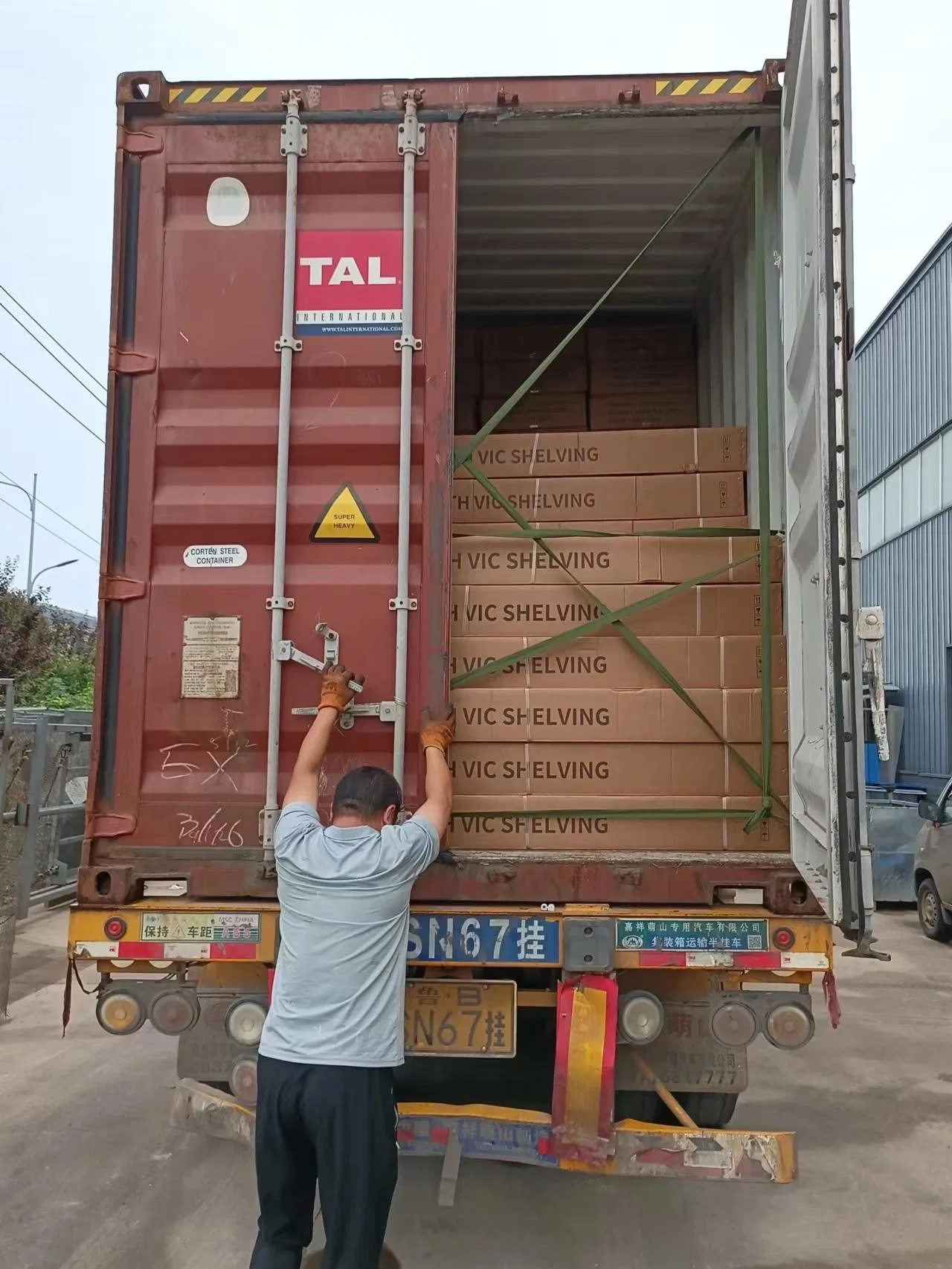 Estantería metálica ajustable con pernos y almacenamiento de exhibición a precio de fábrica para uso industrial