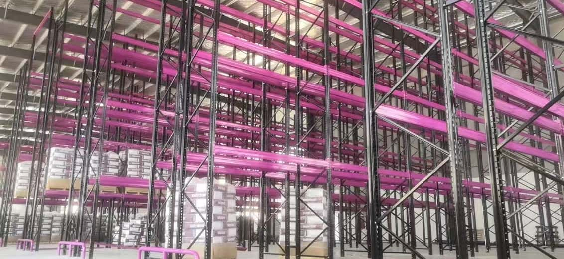 Estantes de almacenamiento industrial de alta eficiencia que proporcionan acceso directo a mercancías paletizadas