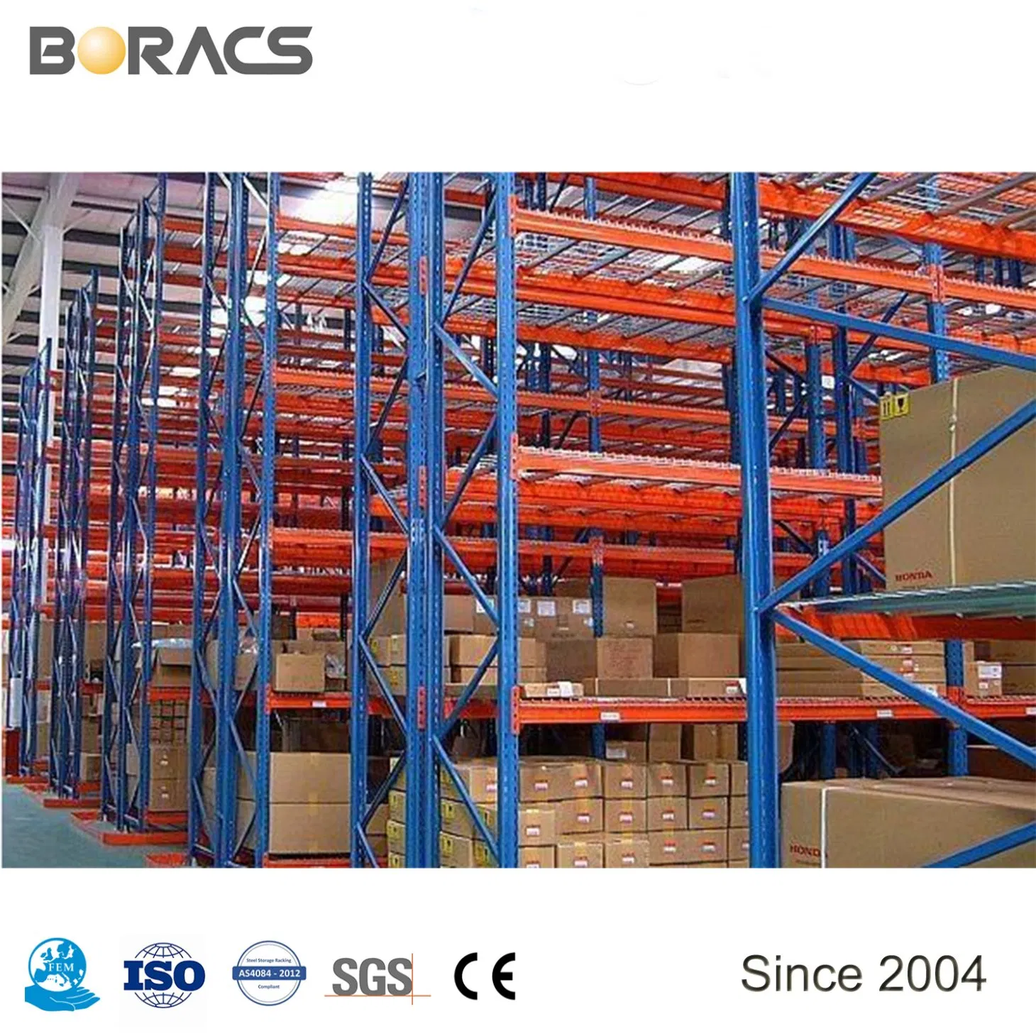 Aumento del uso del espacio en almacenes industriales de logística, estanterías de almacenamiento, pasillo muy estrecho, estantería para palets / estantería VNA