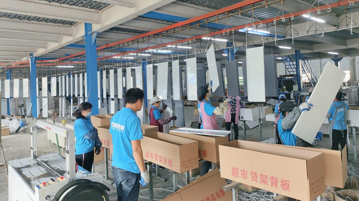 Embalaje y empaquetado de estanterías industriales para exportación - Giga Rack