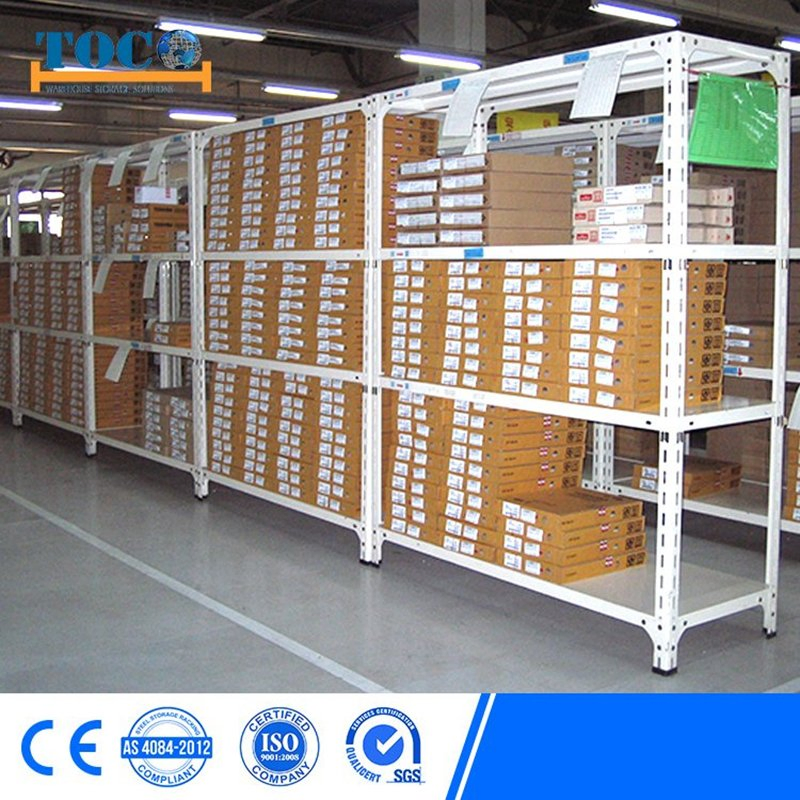 Estante de metal acero ángulo remache sin tornillos para almacenamiento en cantilever de carga pesada en almacén industrial de China