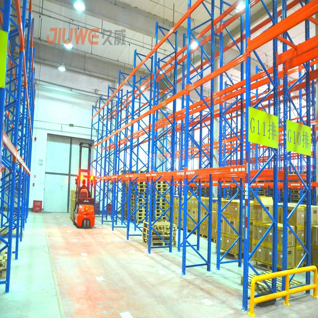 Almacenamiento en almacén industrial con estanterías de paletas de metal galvanizado de alta resistencia