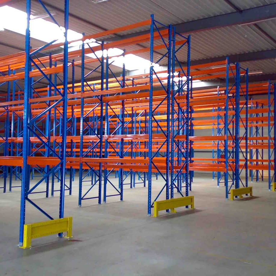 Estante de palets modular flexible y selectivo disponible para operaciones de recepción / entrada