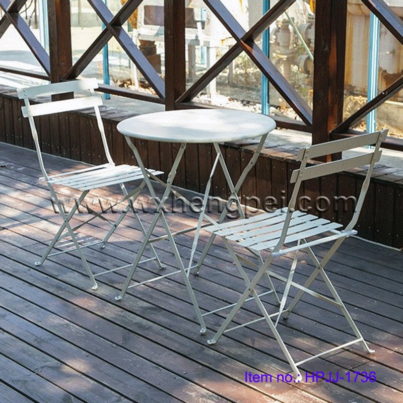 Indoor/Outdoor 3-Piece Foldable Bistro Set