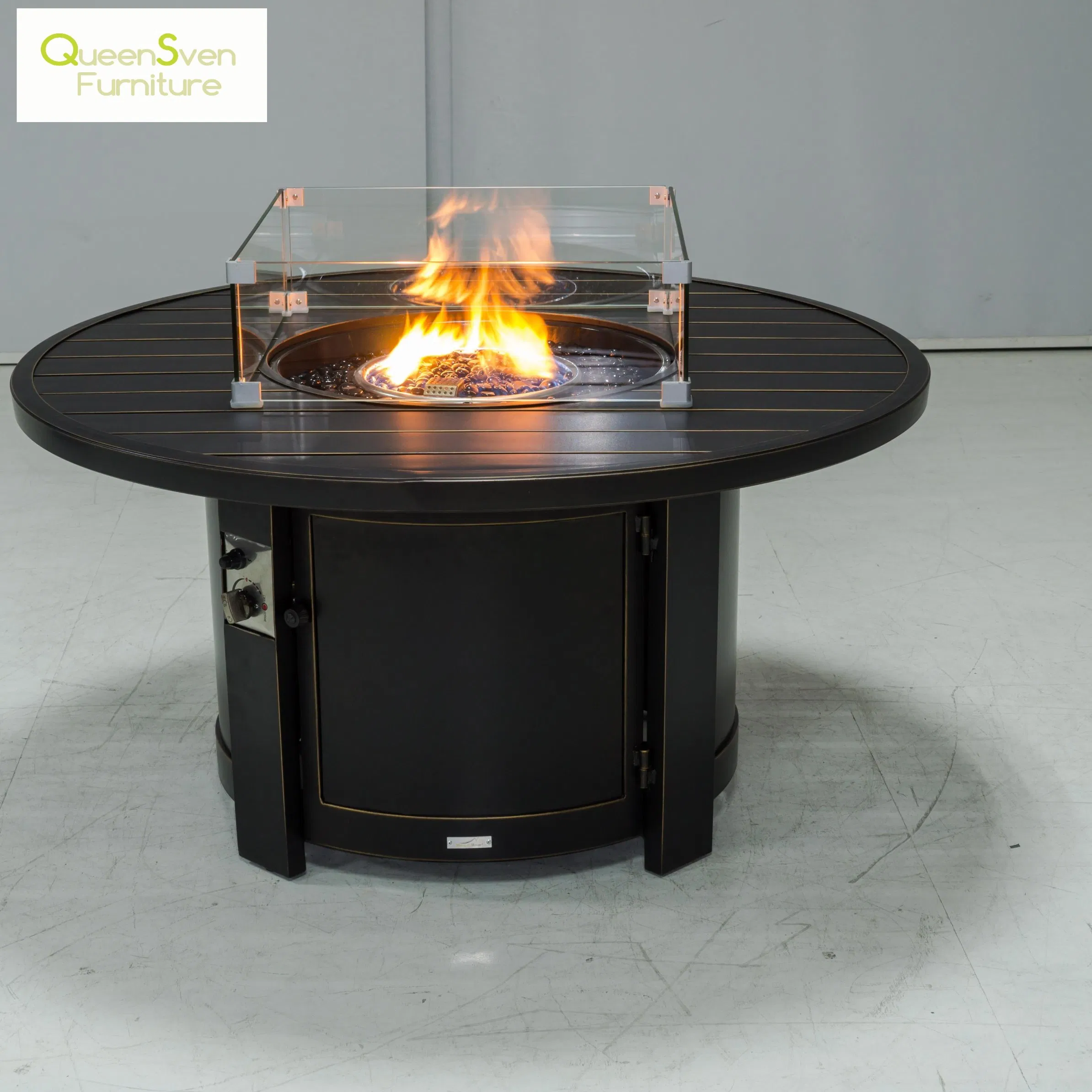 Premium Cast Aluminium Outdoor Dining Table with Fire Pit Design