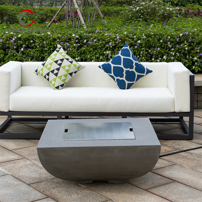 Outdoor Furniture Luxury Fire Pit Table Patio Dining Table with Fire Pit