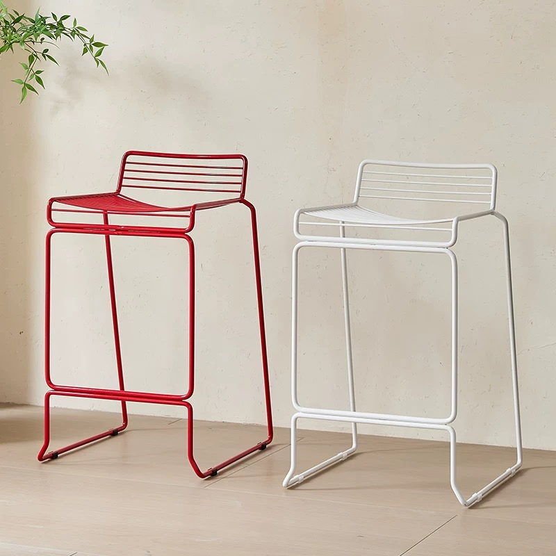 Modern Outdoor Iron High Stool, Nordic Minimalist Home Metal Bar Stool Coffee Shop