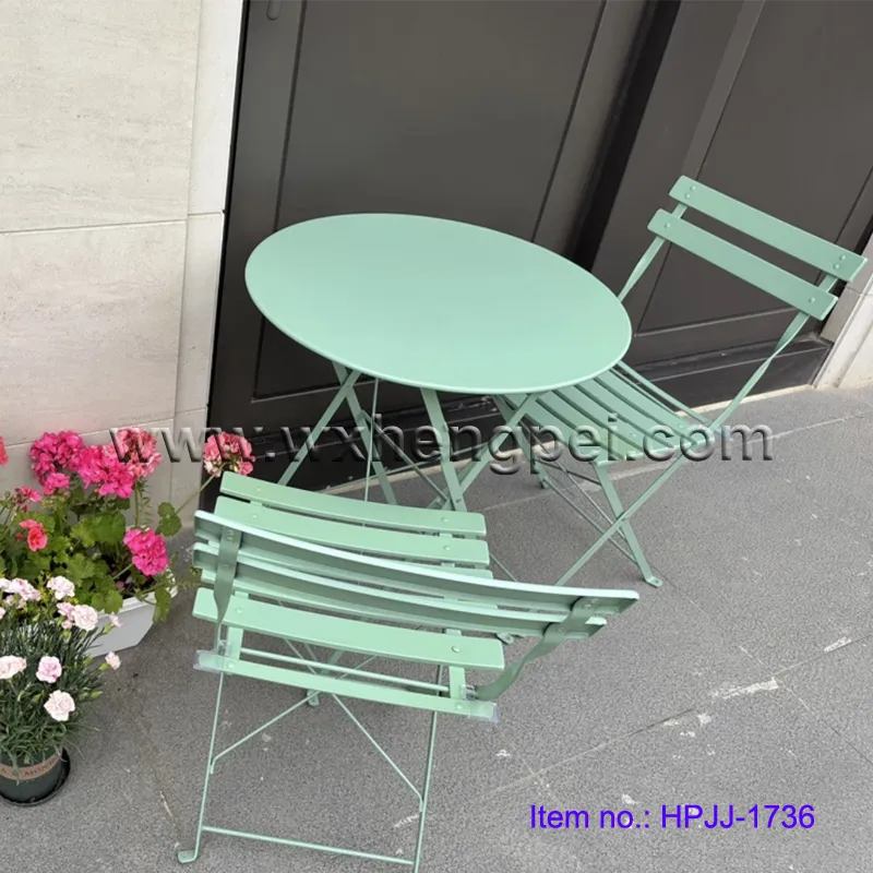 Indoor/Outdoor 3-Piece Foldable Bistro Set Display 4