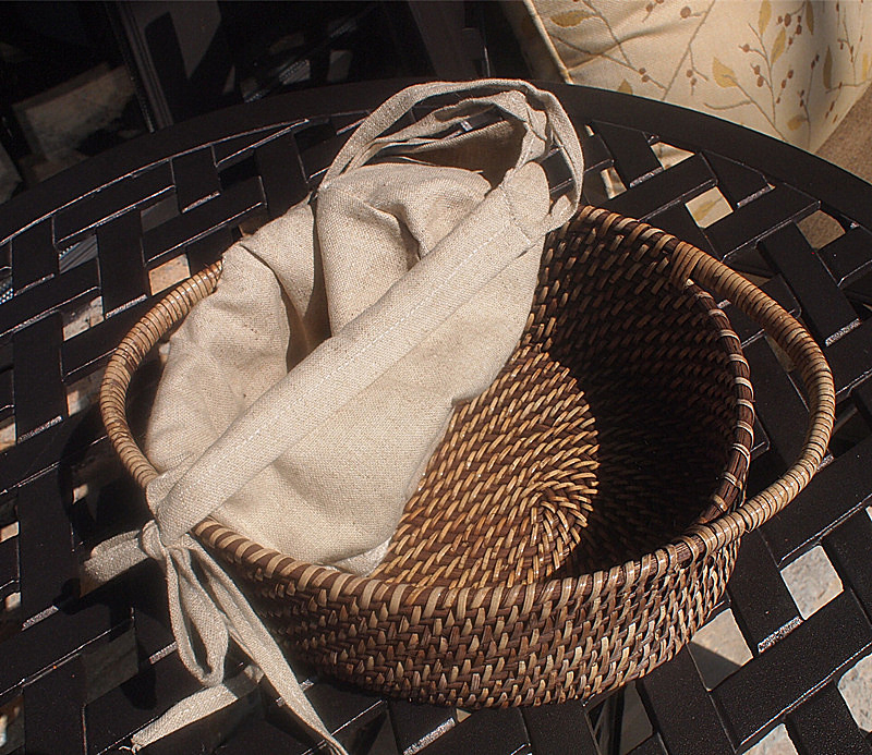 Eco-Friendly Rattan-Weaved Basket Storage Fruit Basket Wicker Willow Natural