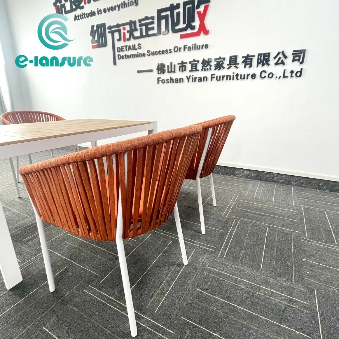 Factory Hot Selling Premium Long Lasting Outdoor Dining Set Aluminum Frame Rope Seat and Durable Plywood Table for Patio Poolside