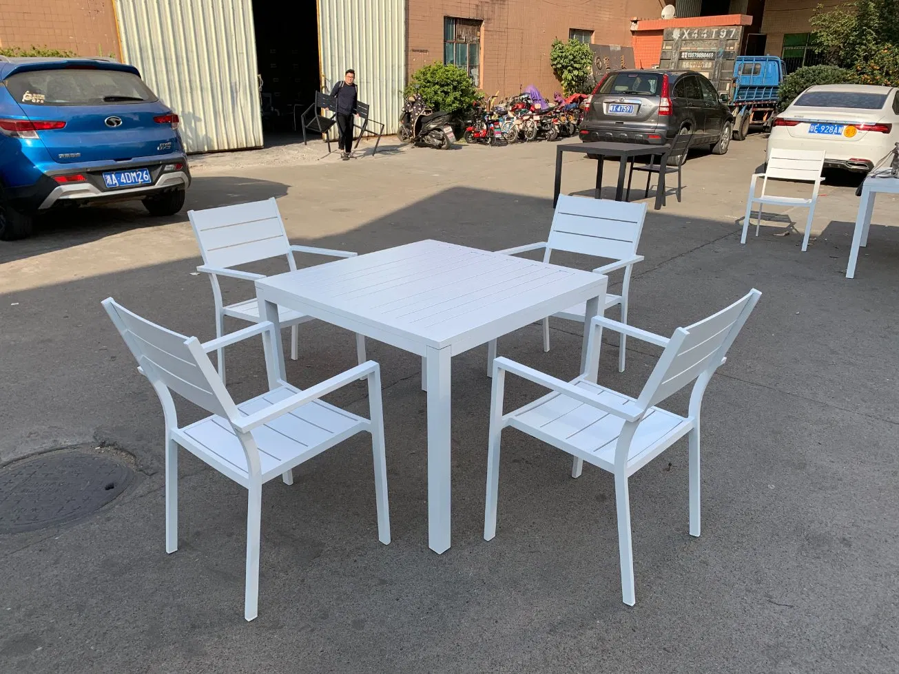 Customized Wholesale Supplier OEM Bistro Sets Outdoor Corner Dining Set