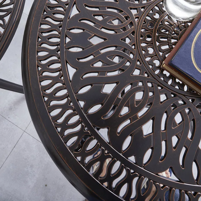 Outdoor Table Set View 3