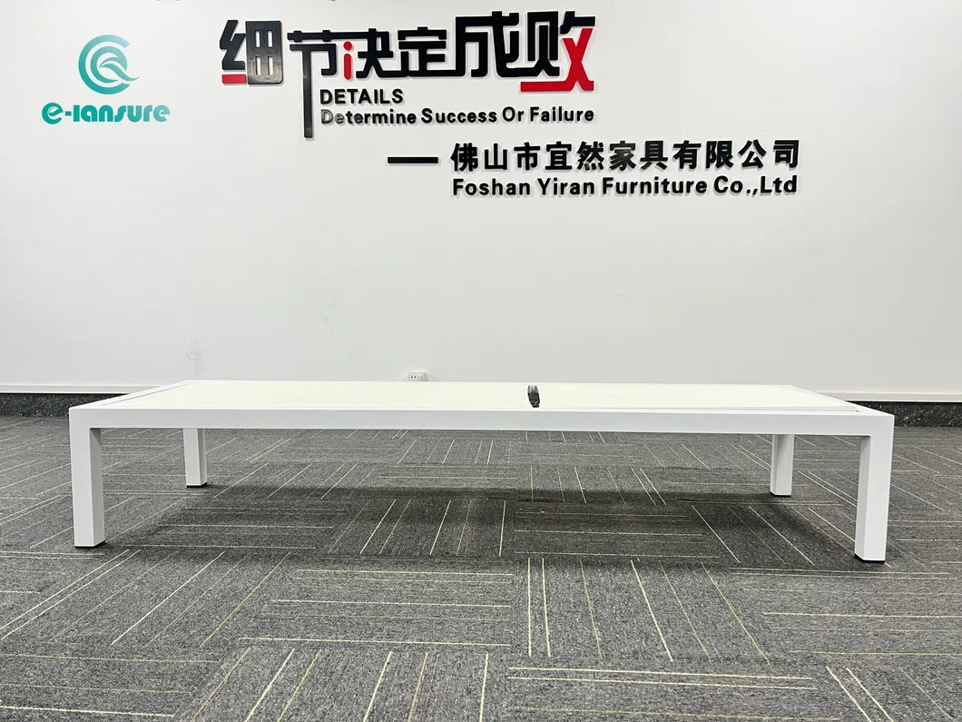 Sun Lounger Detail 3