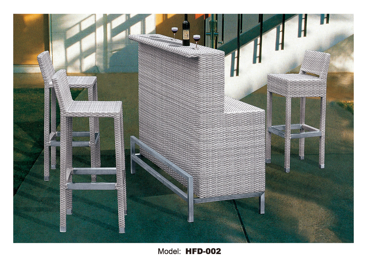 Outdoor Rattan Bar Set Garden Hotel Chair Cafe Table Bar Stool