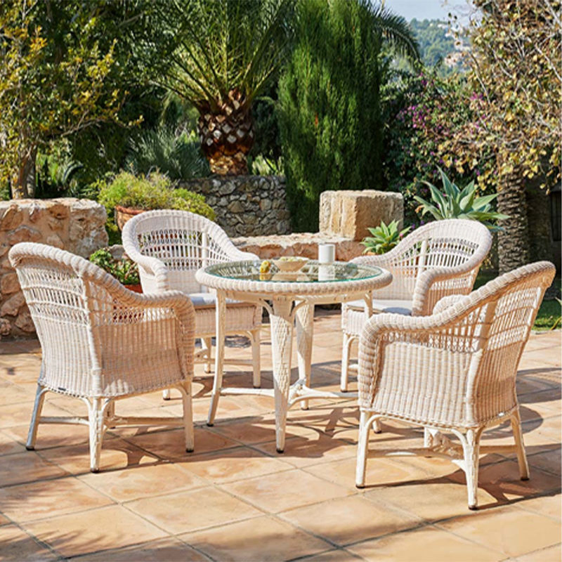 Modern Outdoor Garden Patio Round Glass Dining Table and Wicker Rattan Chairs Garden Table Set