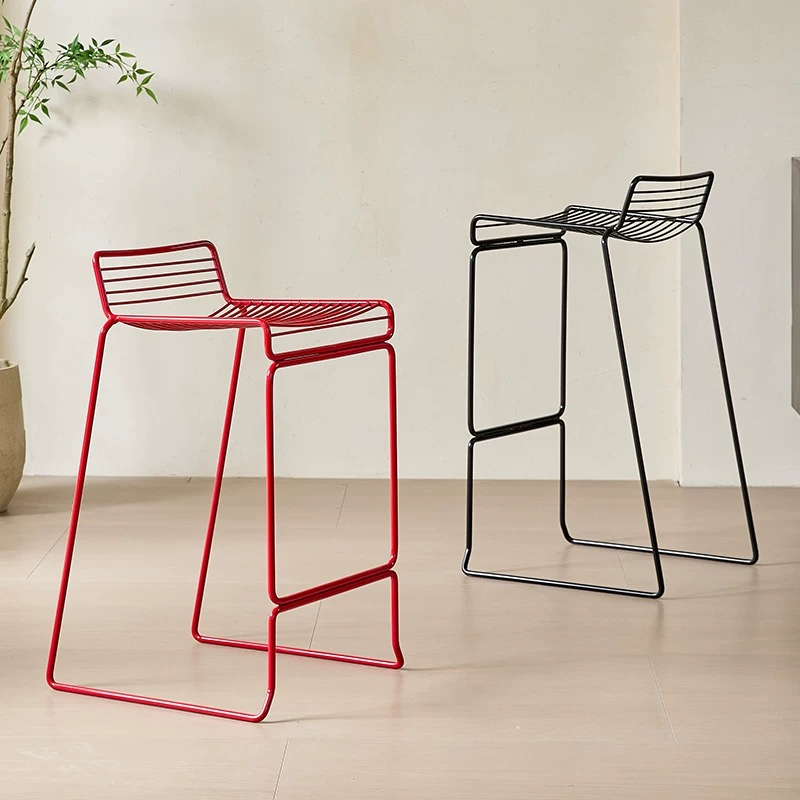 Modern Outdoor Iron High Stool, Nordic Minimalist Home Metal Bar Stool Coffee Shop