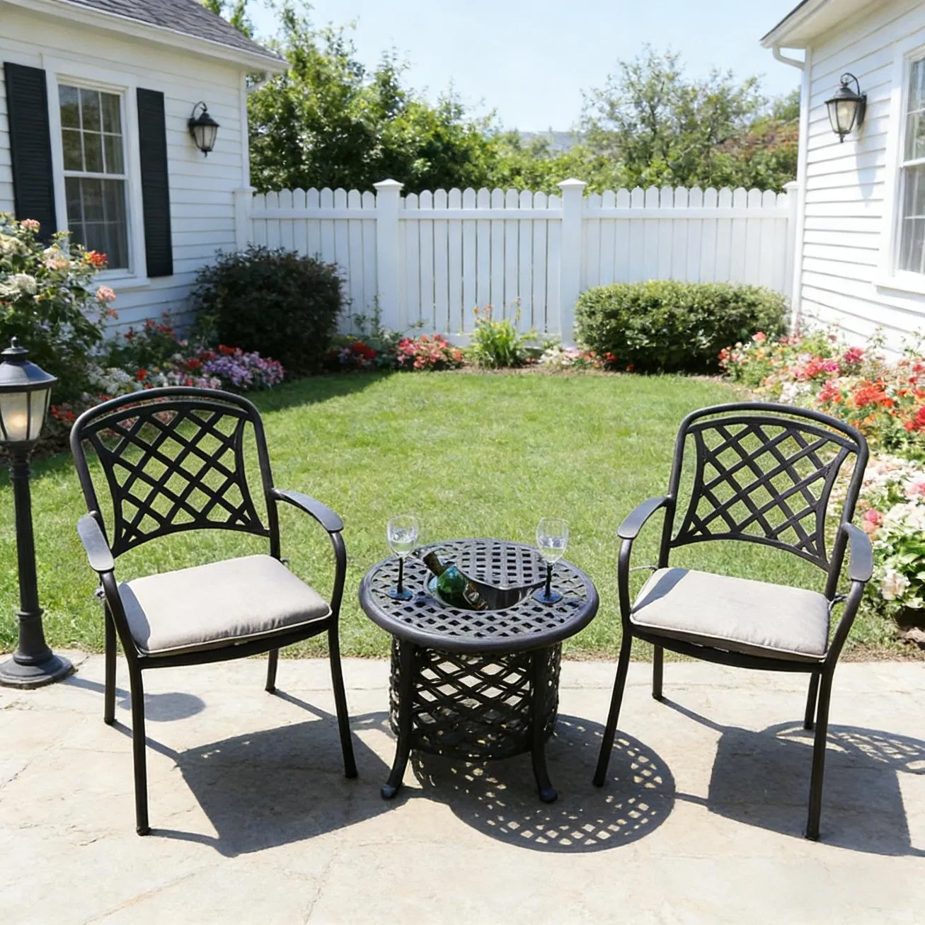 Cast Aluminum Patio Furniture Outdoor Garden Furniture Coffee Table with Champagne Holder