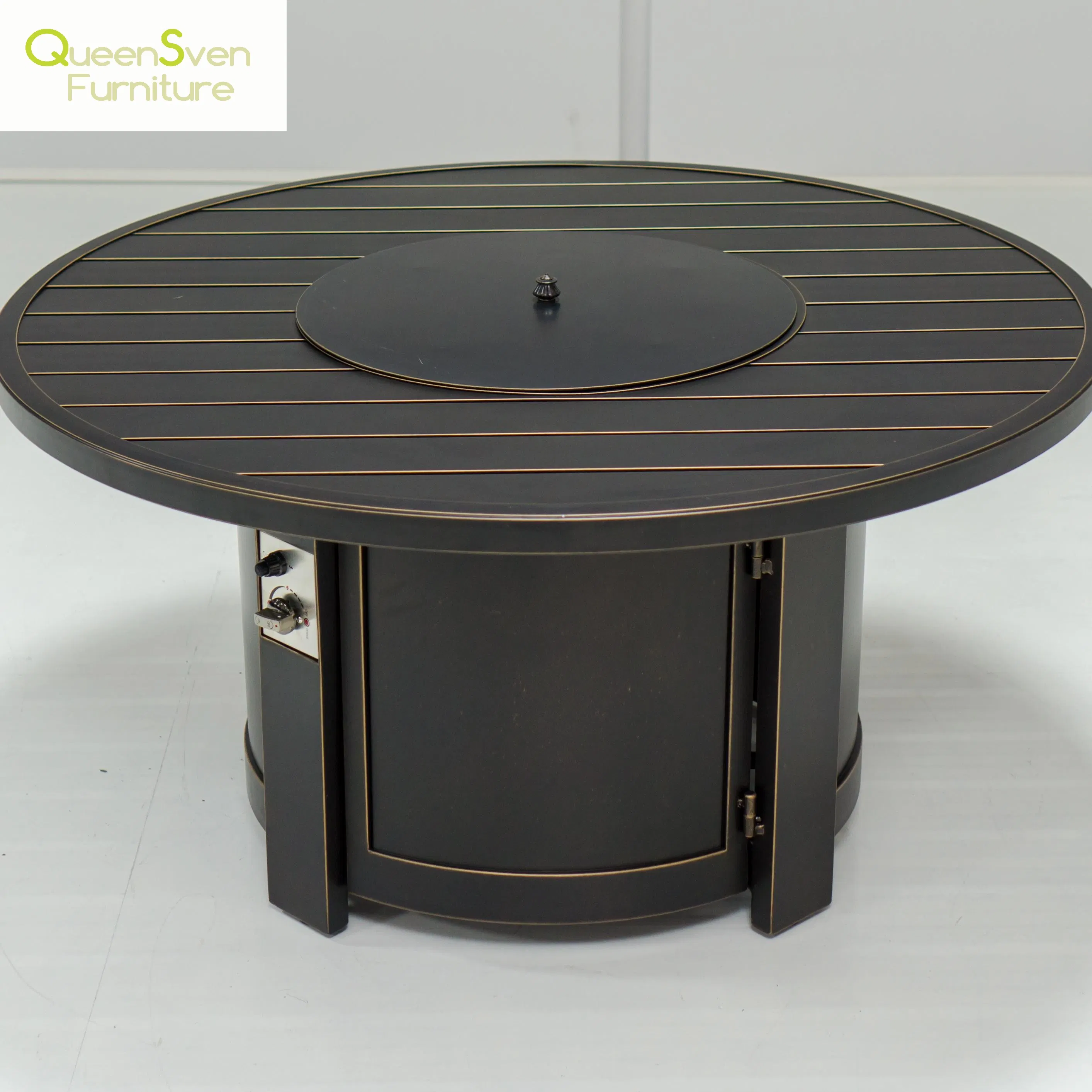 Cast Aluminium Outdoor Dining Table Featuring Built-in Fire Pit