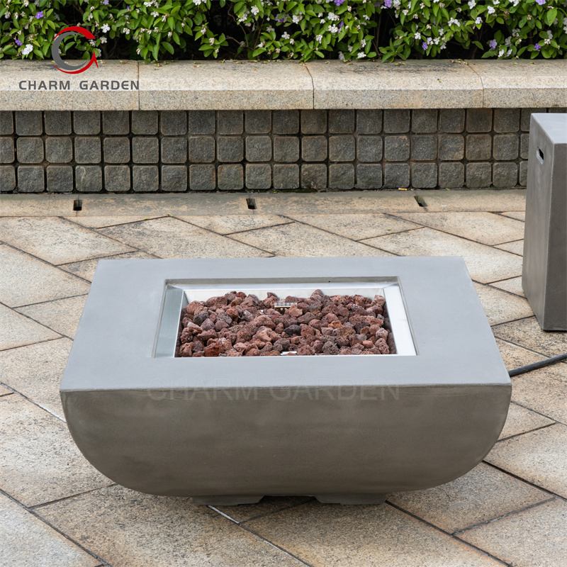 Outdoor Furniture Luxury Fire Pit Table Patio Dining Table with Fire Pit