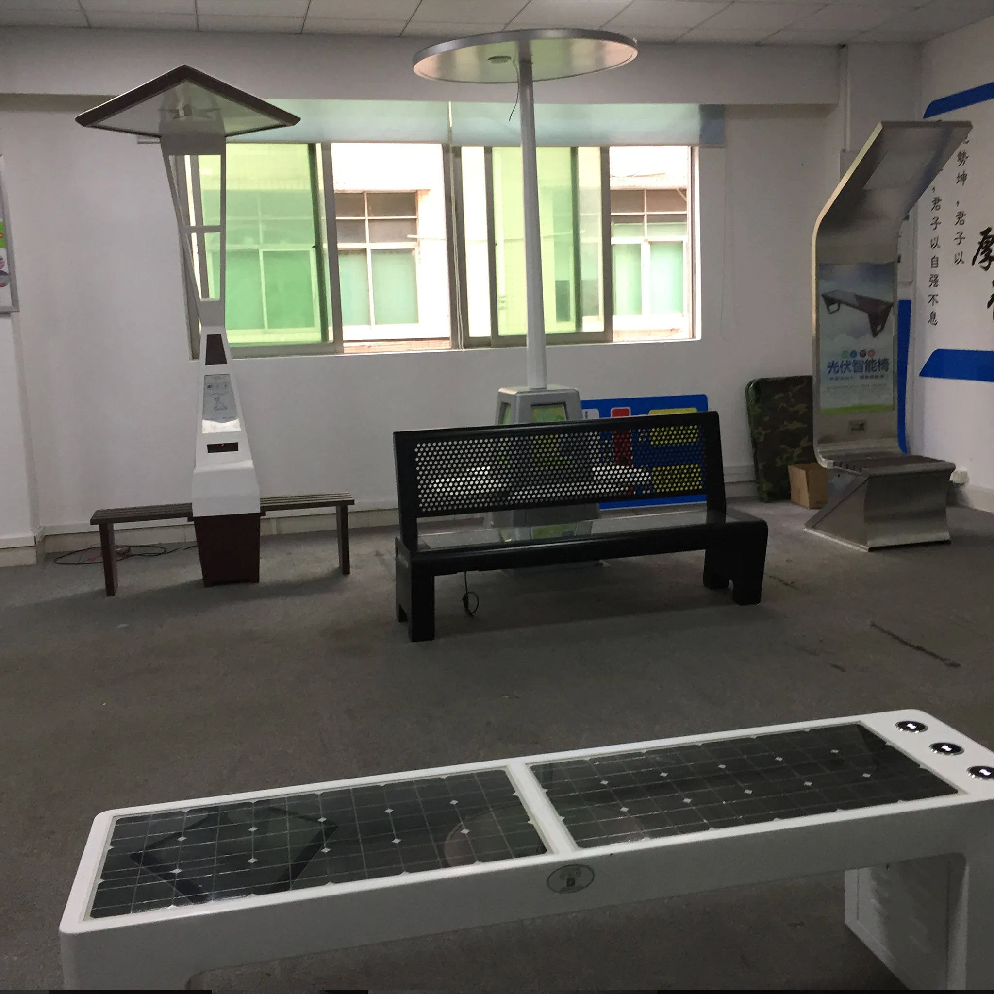 Multi Functional Urban Street Smart Garden Bench Stainless Steel Outdoor Park Chair Solar Energypower Bench