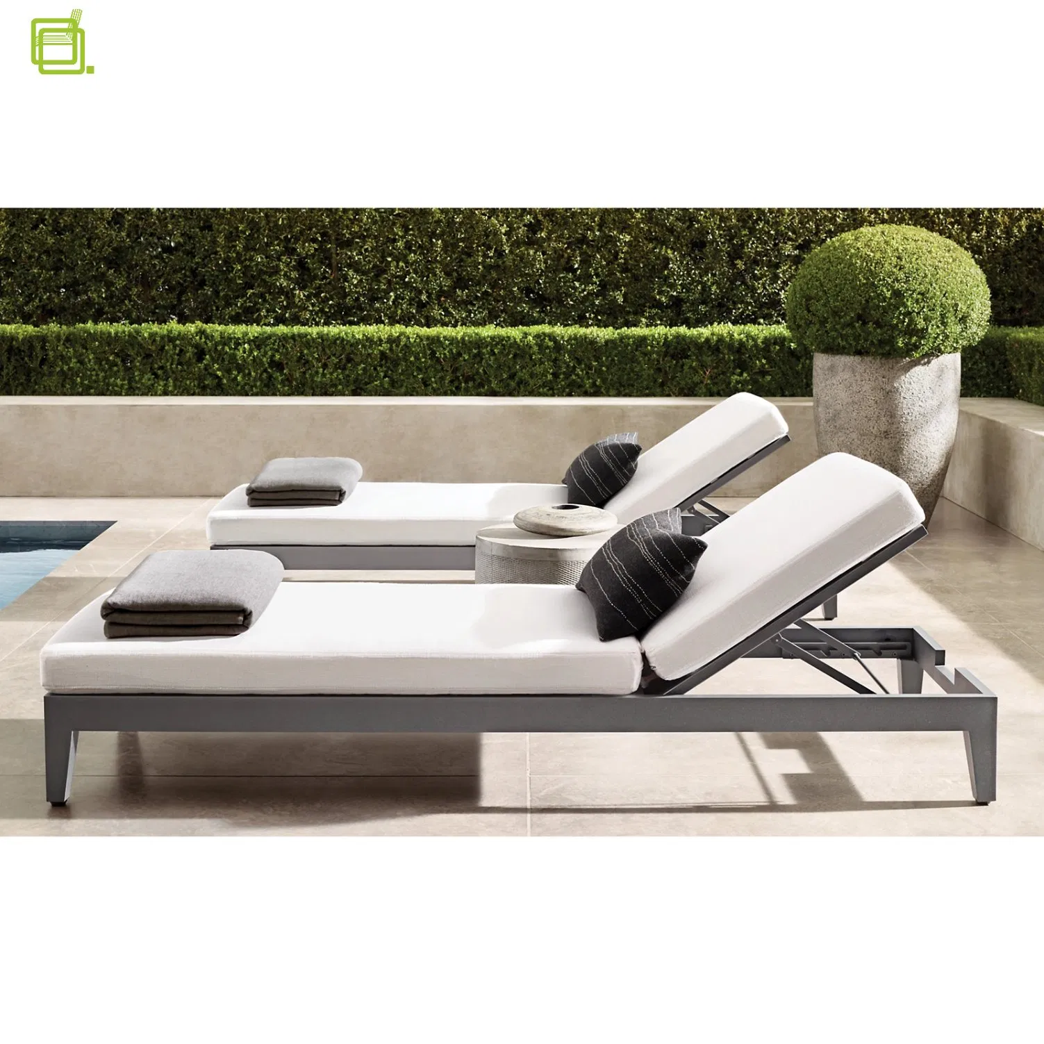 High-End Outdoor Chaise Furniture Modern Design Garden Swimming Pool Armed Single Lounger