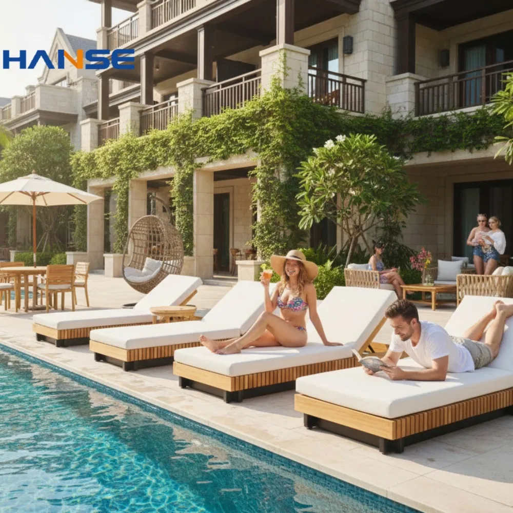 Modern Pool Furniture Outdoor Beach Pool Teak Wood Sun Lounger Chaise Lounge