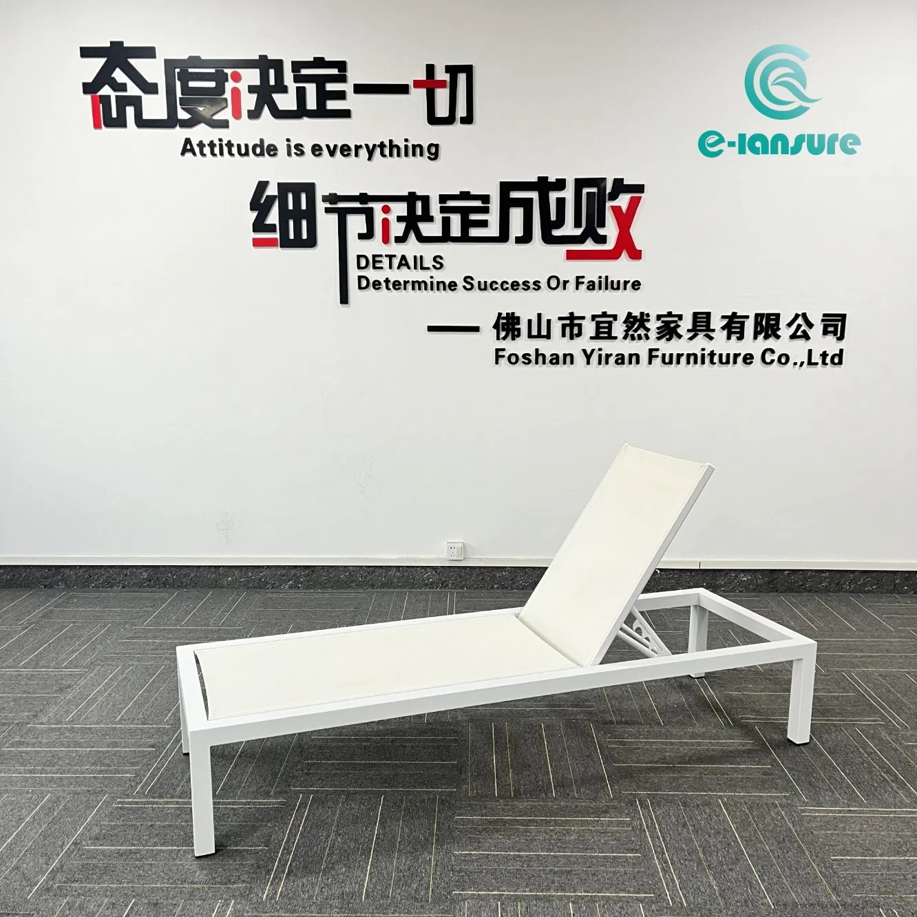 Minimalist Factory Wholesale Outdoor Furniture Durabel Aluminum Frame Sun Lounger Waterproof Textilene Fabric Chaise Lounge Chair for Poolside
