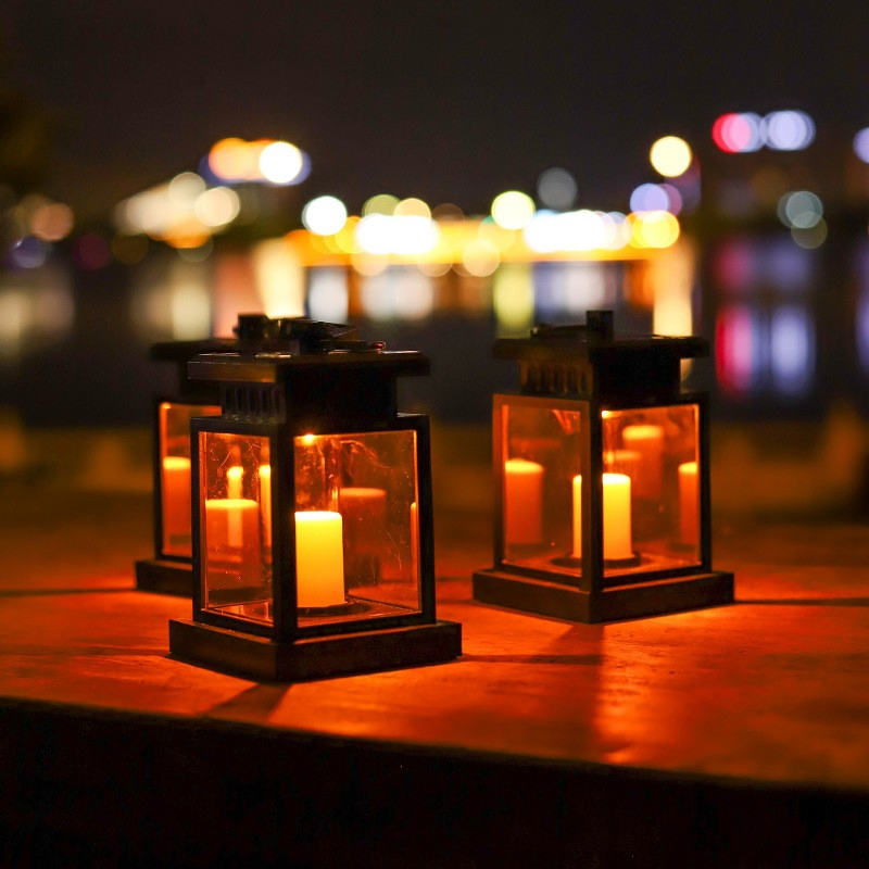 2025 New Arrival Latest Hanging Solar Lantern Outdoor Waterproof Metal Garden Light Decorative for Courtyard