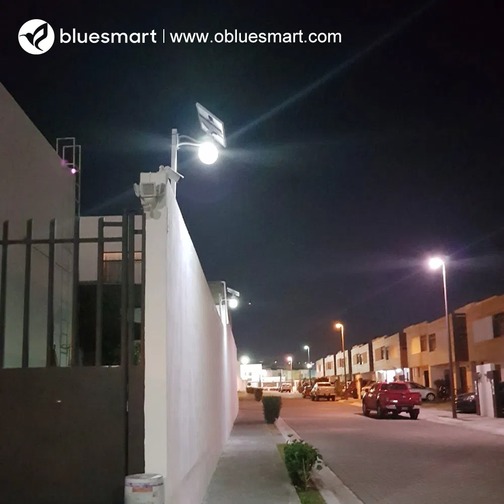 Aluminum Outdoor Solar LED Garden Moon Post Wall Light for Courtyard