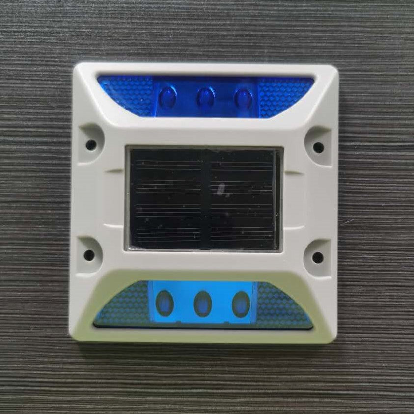 Solar Driveway Deck Light IP68 Waterproof for Garden Light