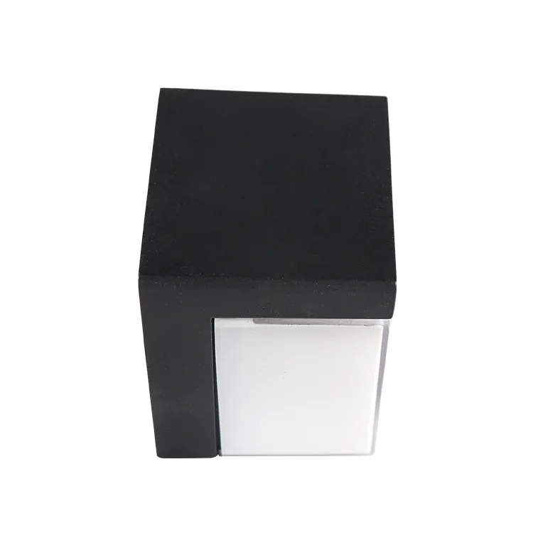 Solar LED Wall Light 2