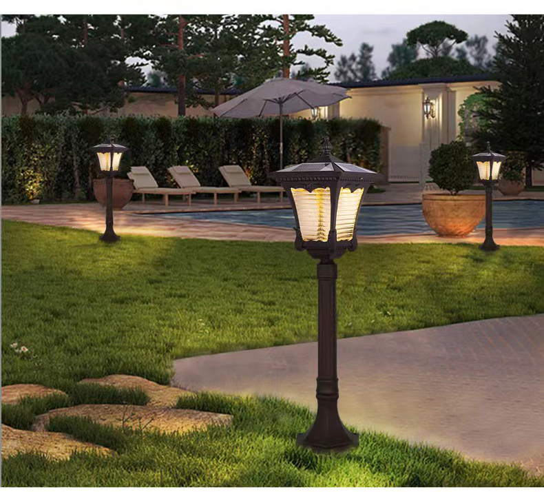 Outdoor LED Lights Garden Decor Solar Fence Main Gate Solar Pillar Light