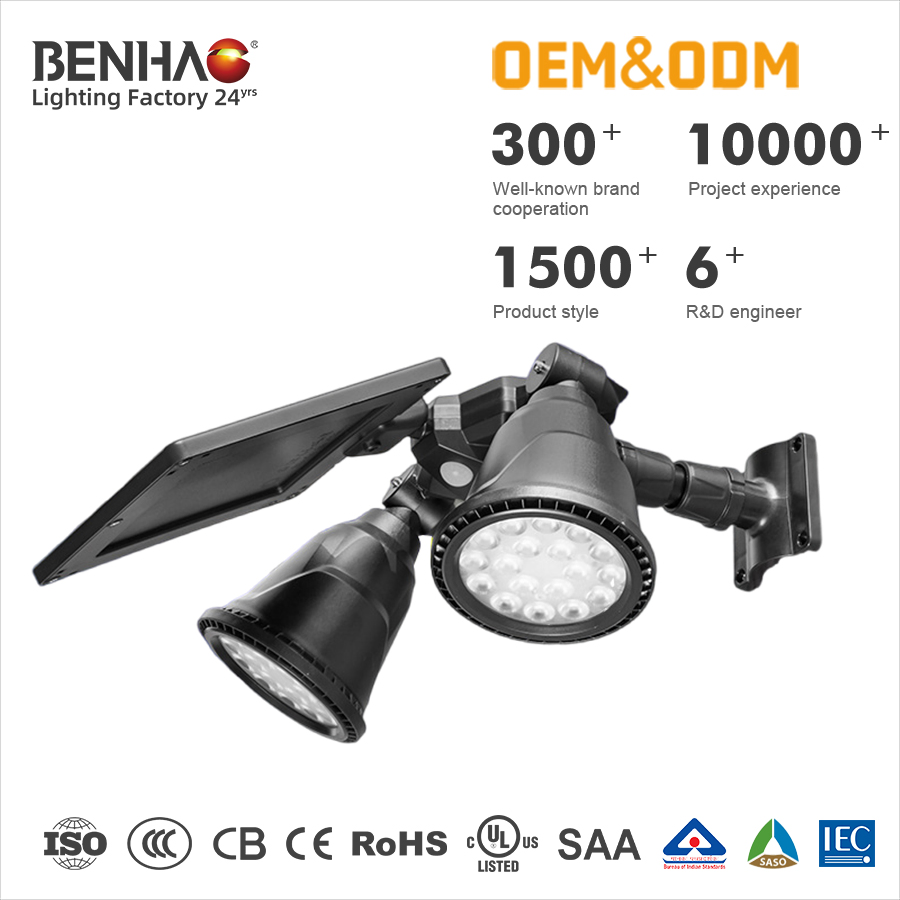 Modern Grade Solar Landscape Spot Light -30º C~60º C Working Temperature for Alpine Resort Lighting