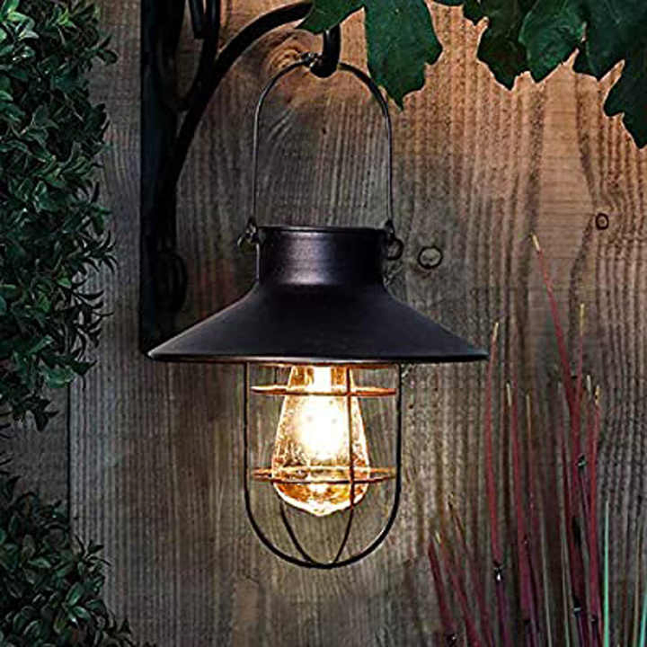 Iron Hanging Lantern Lamp Metal Handle Outdoor Waterproof Solar Garden Decorative Light with Copper Wire LED Bulb
