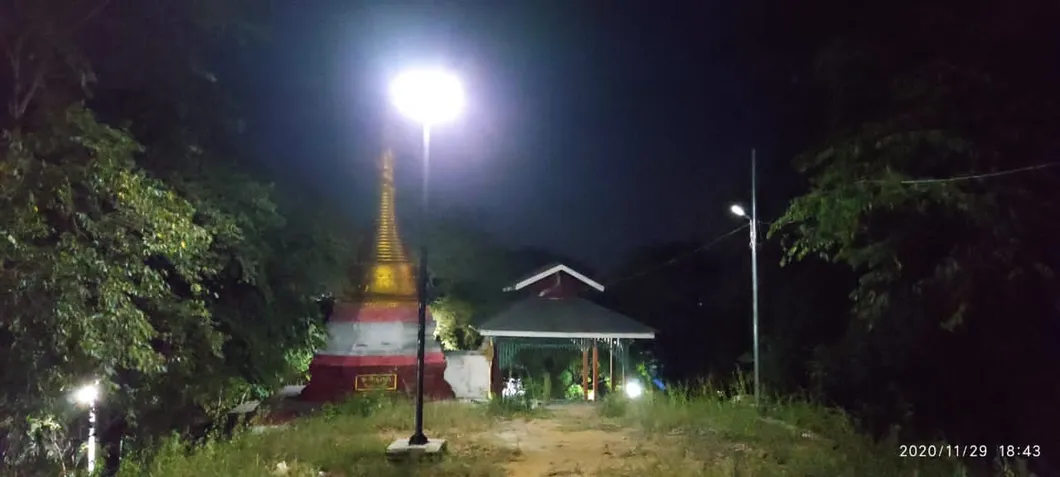 Solar Light Detail 10